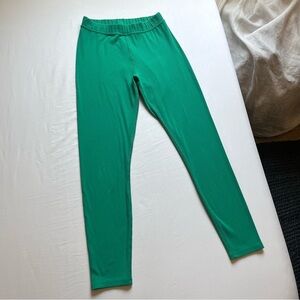 ALO YOGA green rib knit elastic waist athletic cropped leggings